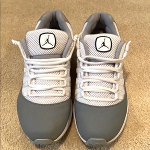 Jordan Low Top Sneakers